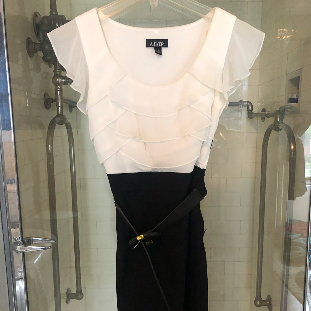 A. Byer business dress